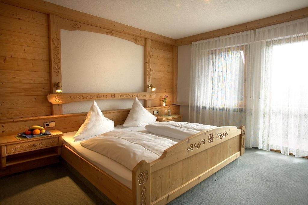 Landgasthof Loewen Neubulach Oda fotoğraf